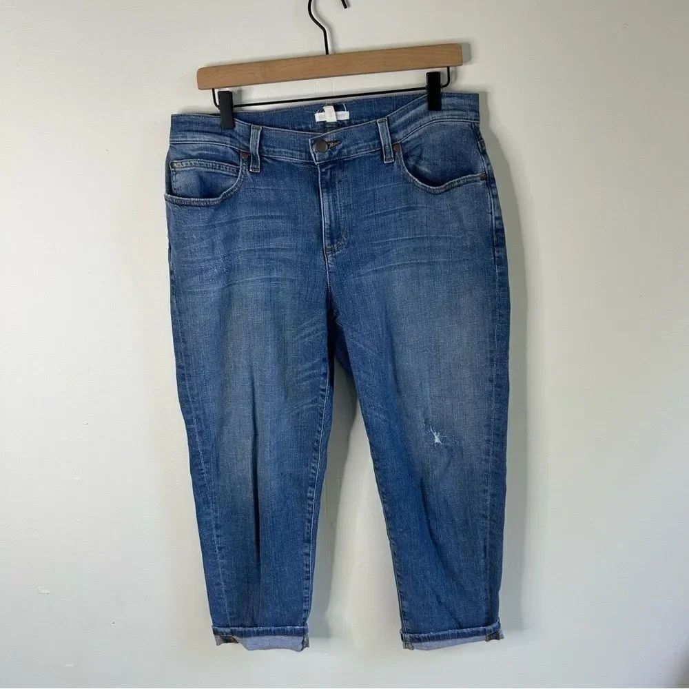 Eileen Fisher Straight Leg Cropped Blue Jeans with Stretch and Distressing 10